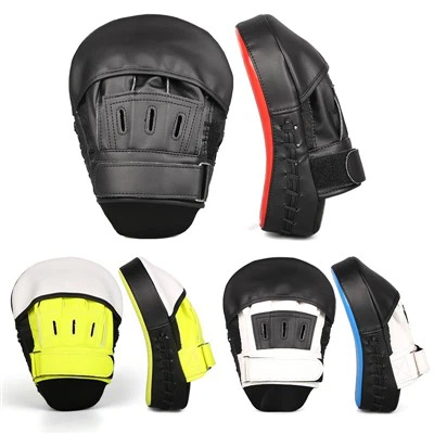 Zakrivené boxerské rukavice